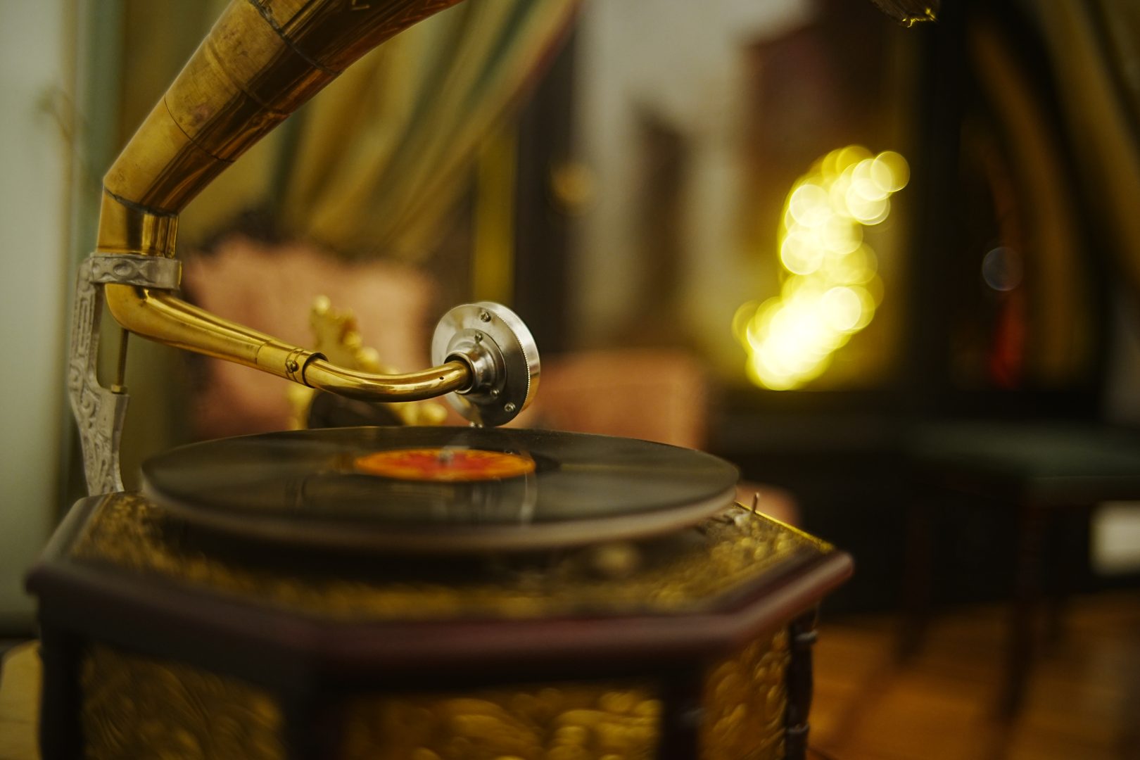 Casa Gheorghe Tătărescu din București: istoria unui spațiu al memoriei politice și al elitei interbelice păstrat prin EkoGroup Vila 1 Casa Gheorghe Tătărescu din București: istoria unui spațiu al memoriei politice și al elitei interbelice păstrat prin EkoGroup Vila